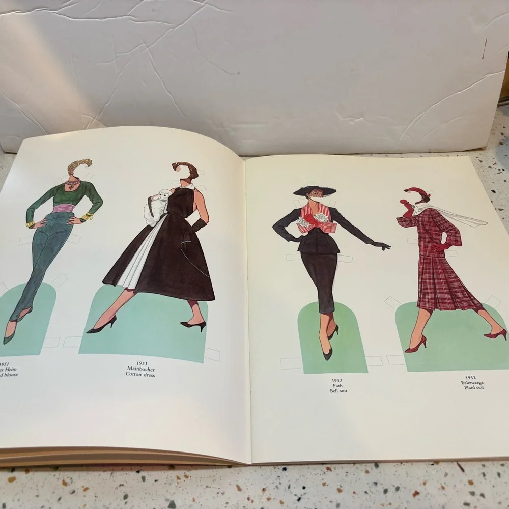 Vintage 1985 Great Fashion‎ Designs of the Fifties Paper Dolls Book Tom Tierney